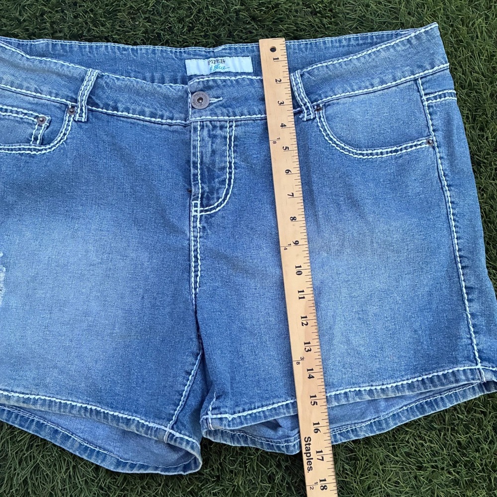 Piper & Blue Womens 20W 40x4 Medium Wash Distressed Denim Shorts Contrast Stitch - Picture 5 of 7